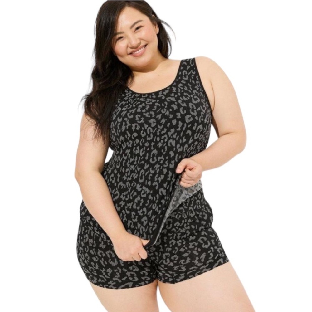Torrid Seamless Sleeveless Tank Top